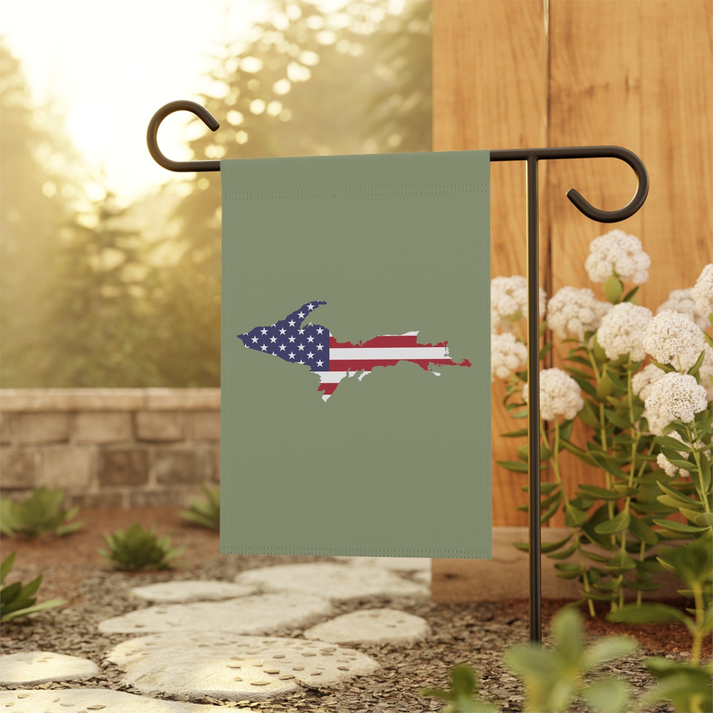 Michigan Upper Peninsula Home & Garden Flag (w/ UP USA Flag) | Beachgrass Green