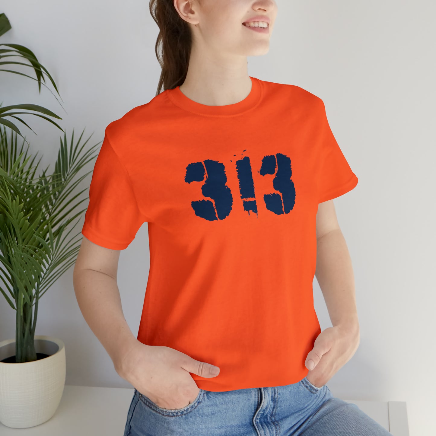 Detroit '313' T-Shirt (Spray Stencil Font) | Unisex Standard Fit