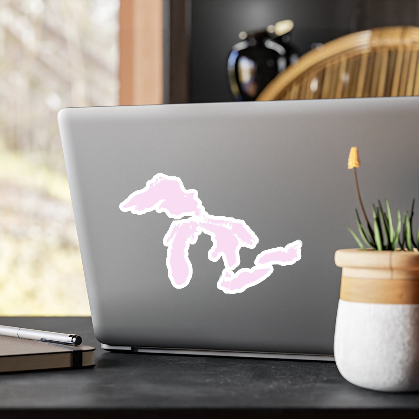 Great Lakes Kiss-Cut Windshield Decal | Pale Lavender