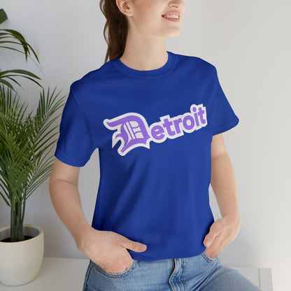 Detroit' T-Shirt (Lavender w/ Old English 'D') | Unisex Standard