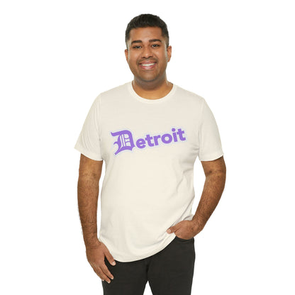 Detroit' T-Shirt (Lavender w/ Old English 'D') | Unisex Standard