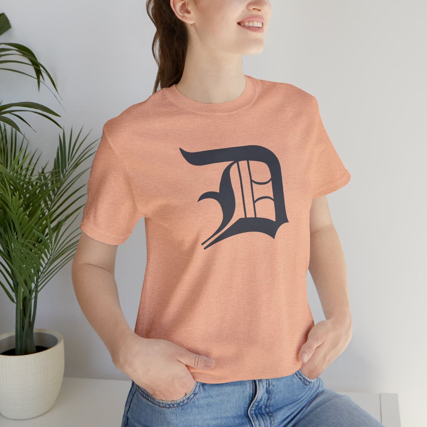 Detroit 'Old English D' T-Shirt (Iron Ore Grey) | Unisex Standard