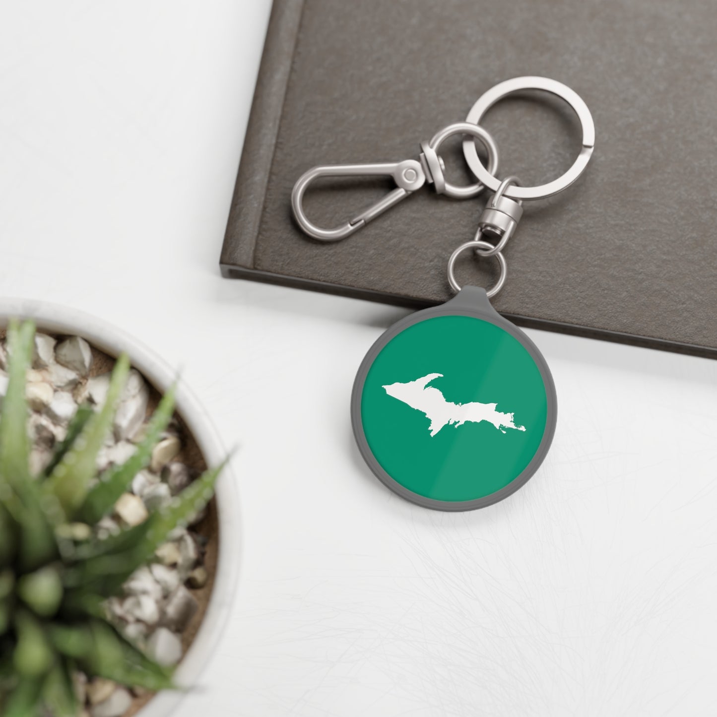 Michigan Upper Peninsula Keyring (w/ UP Outline) | Emerald Green