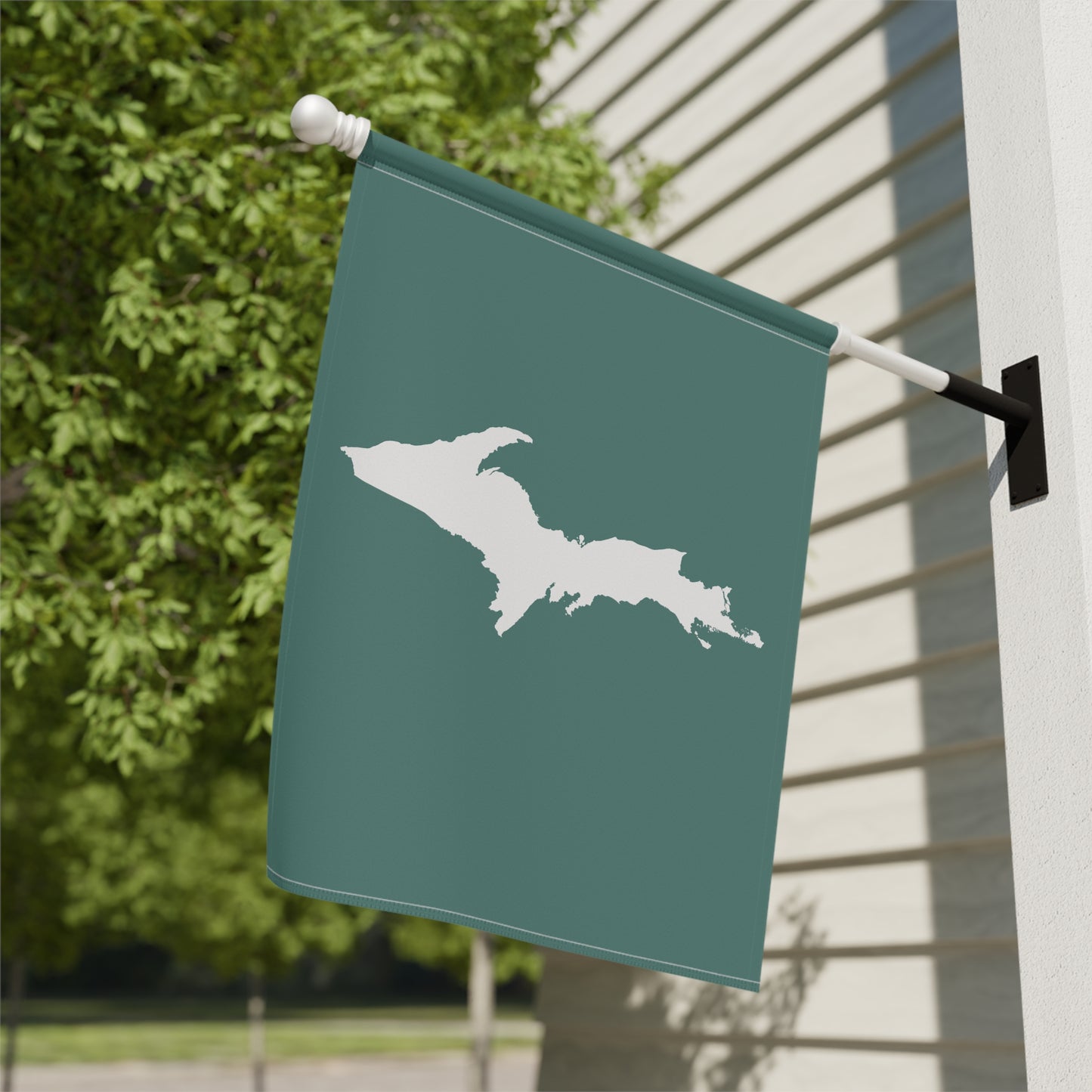 Michigan Upper Peninsula Home & Garden Flag (w/ UP Outline) | Copper Green