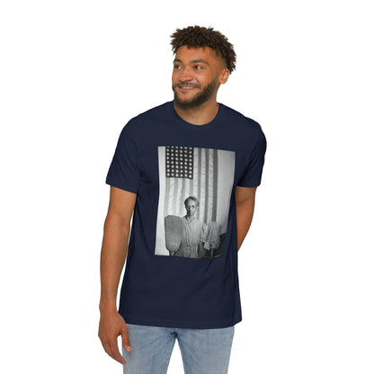 'American Gothic' Photo T-Shirt (Parks, 1942) | Made in USA