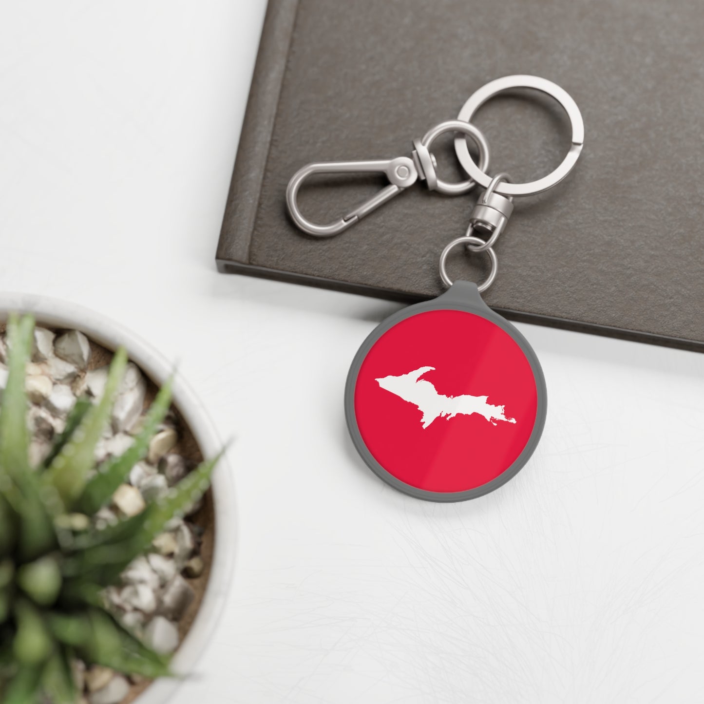 Michigan Upper Peninsula Keyring (w/ UP Outline) | Lighthouse Red