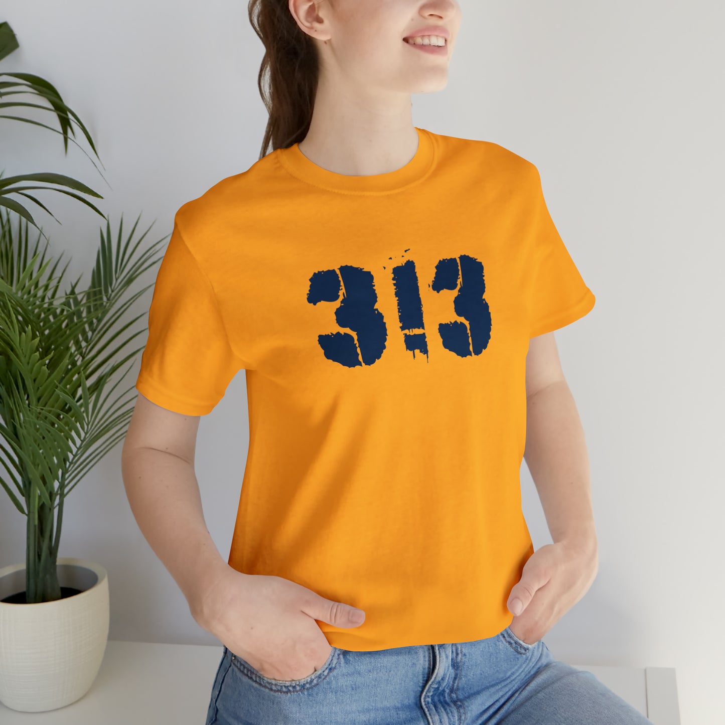 Detroit '313' T-Shirt (Spray Stencil Font) | Unisex Standard Fit