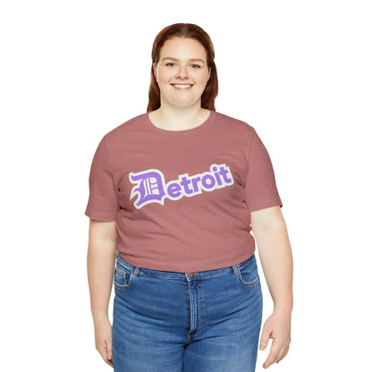 Detroit' T-Shirt (Lavender w/ Old English 'D') | Unisex Standard