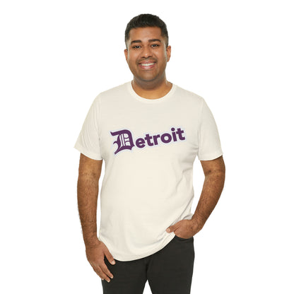 'Detroit' T-Shirt (Plum w/ Old English 'D') | Unisex Standard