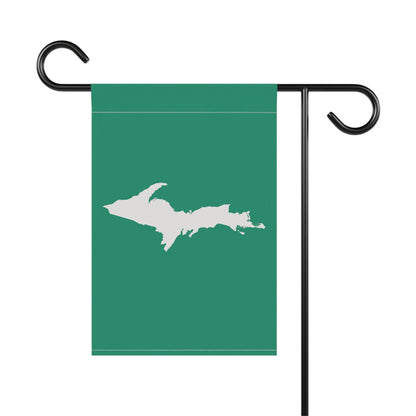 Michigan Upper Peninsula Home & Garden Flag (w/ UP Outline) | Emerald Green