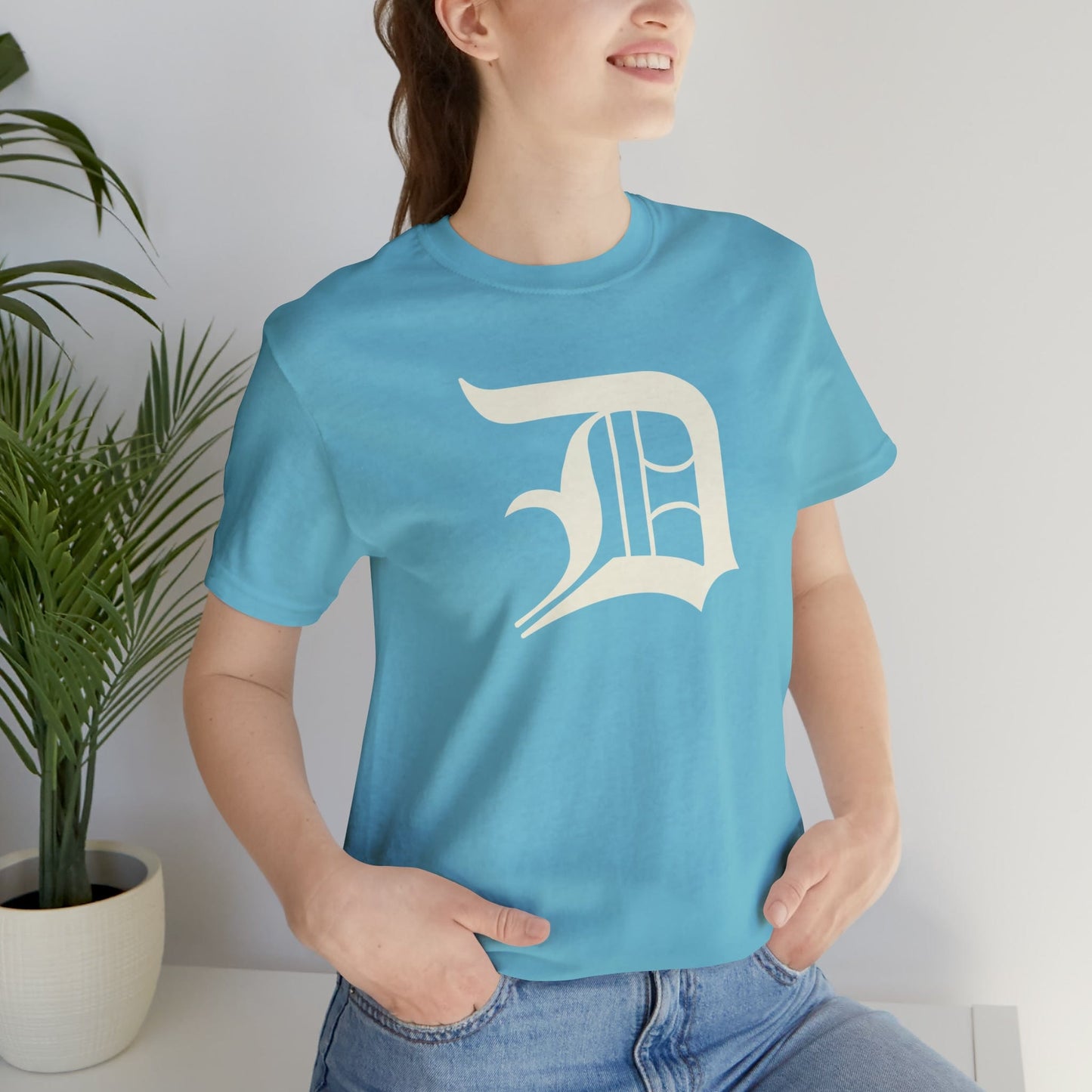 Detroit 'Old English D' T-Shirt (Ivory White) | Unisex Standard