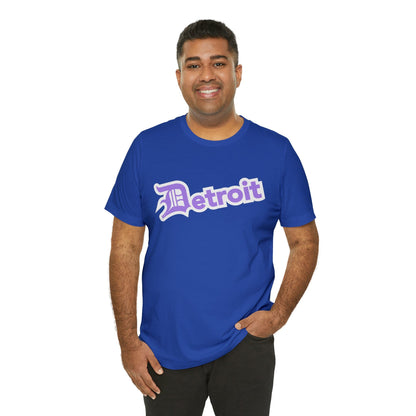 Detroit' T-Shirt (Lavender w/ Old English 'D') | Unisex Standard