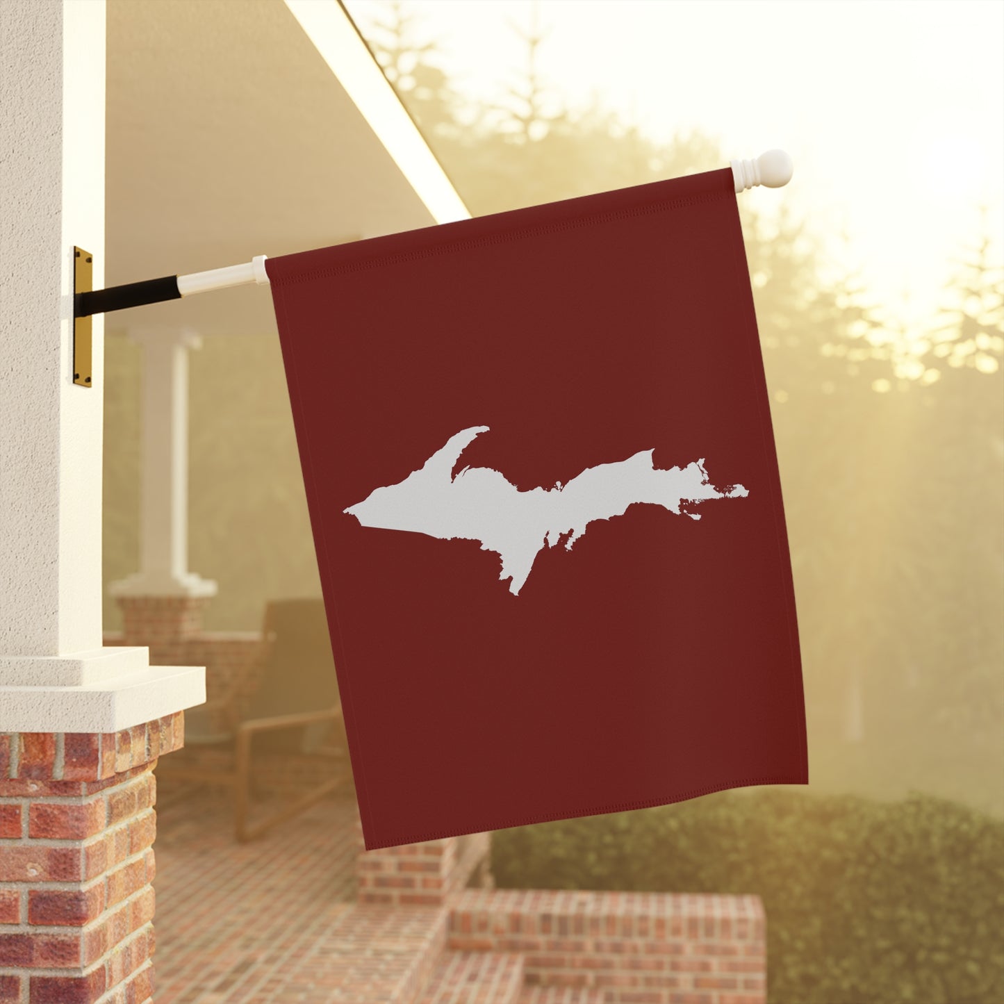 Michigan Upper Peninsula Home & Garden Flag (w/ UP Outline) | Cherryland Red