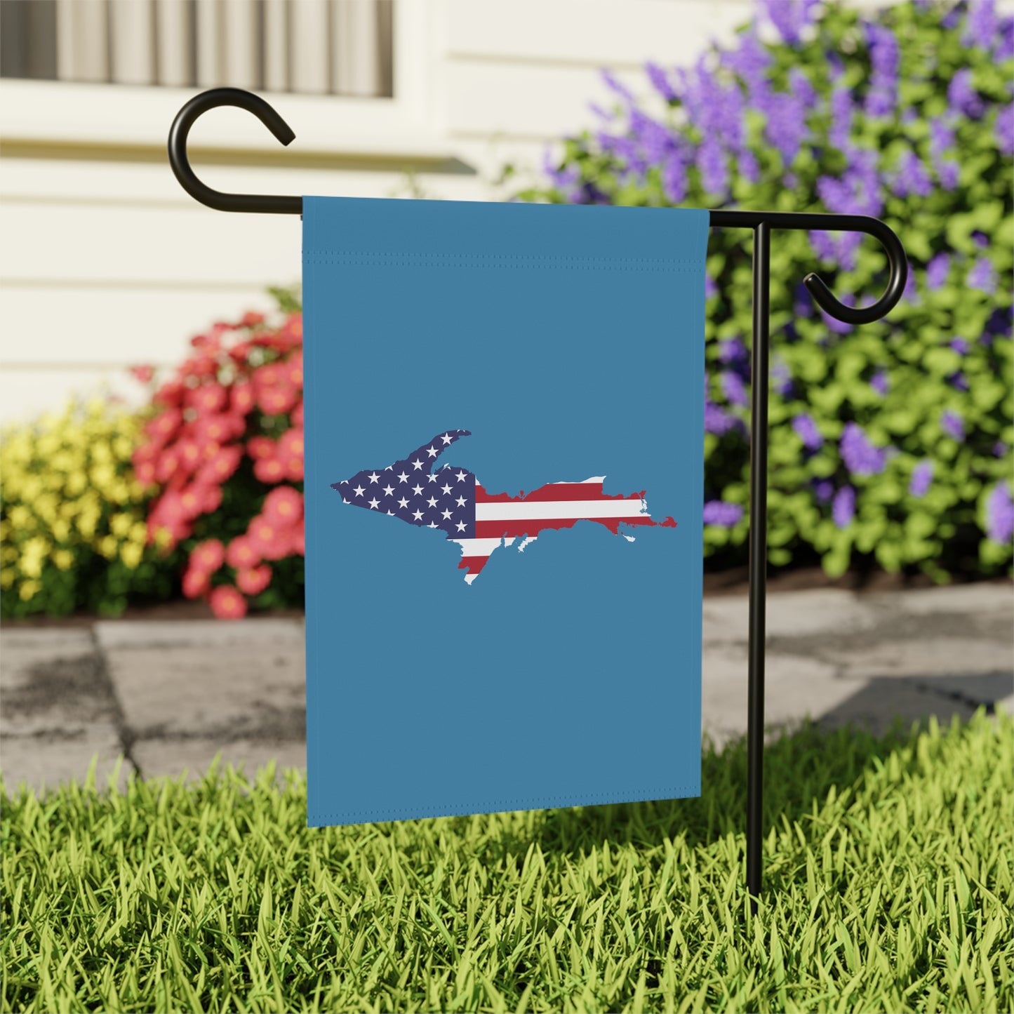 Michigan Upper Peninsula Home & Garden Flag (w/ UP USA Flag) | Lake Michigan Blue