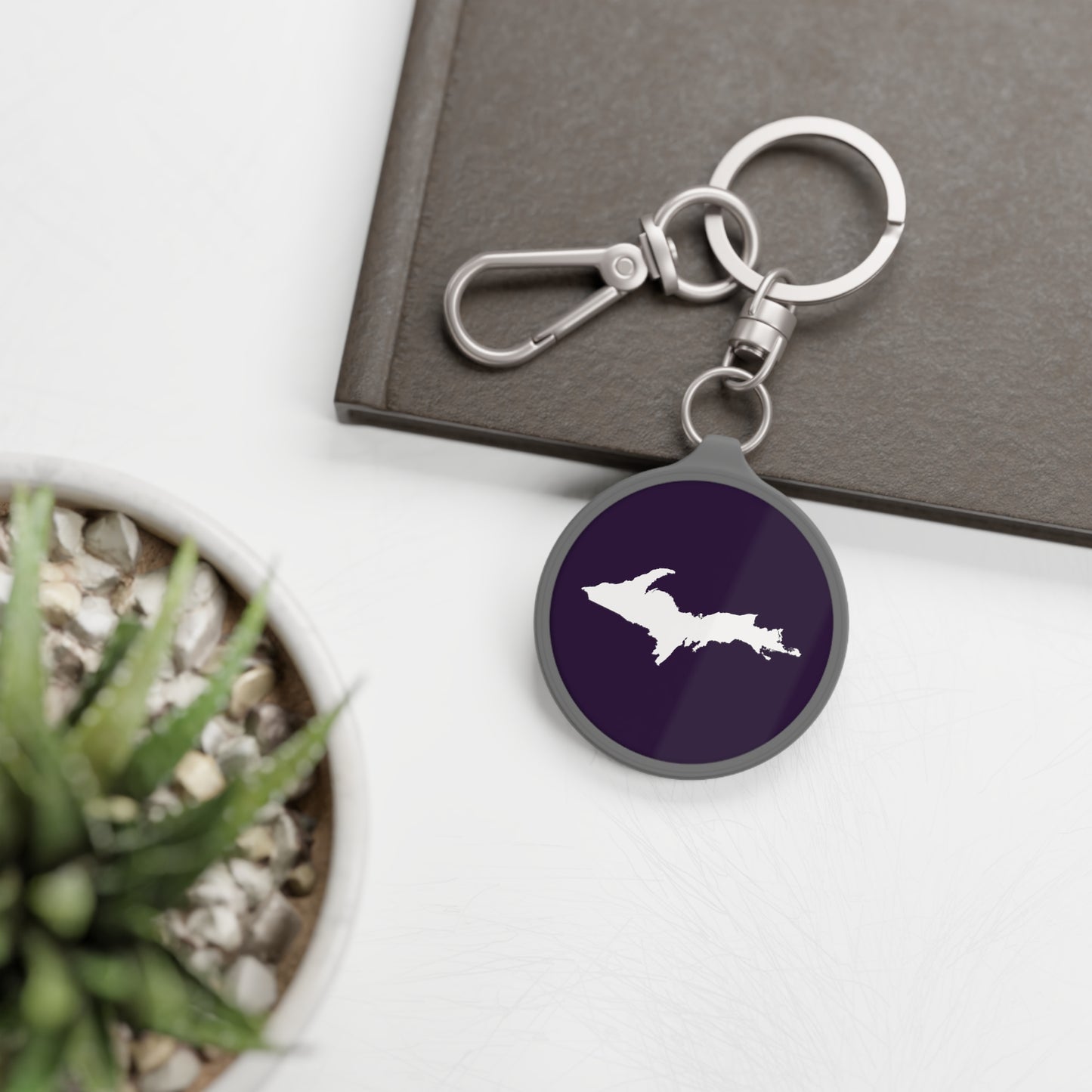 Michigan Upper Peninsula Keyring (w/ UP Outline) | Blackcurrant