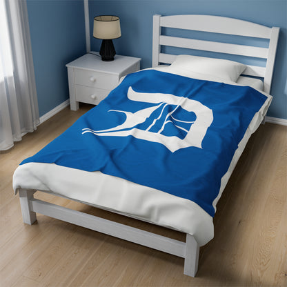 Detroit 'Old English D' Plush Blanket | Azure