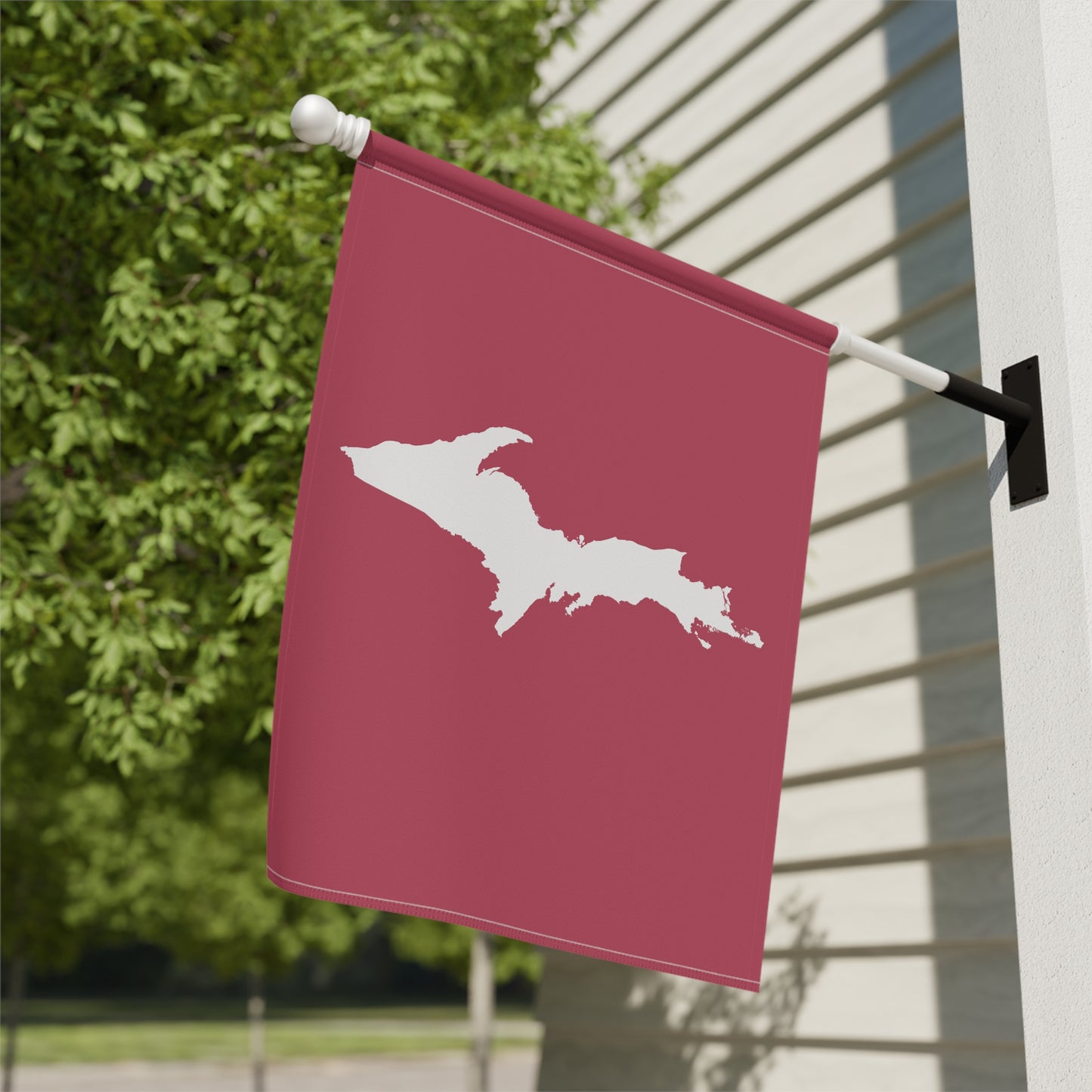 Michigan Upper Peninsula Home & Garden Flag (w/ UP Outline) | Popstar Pink