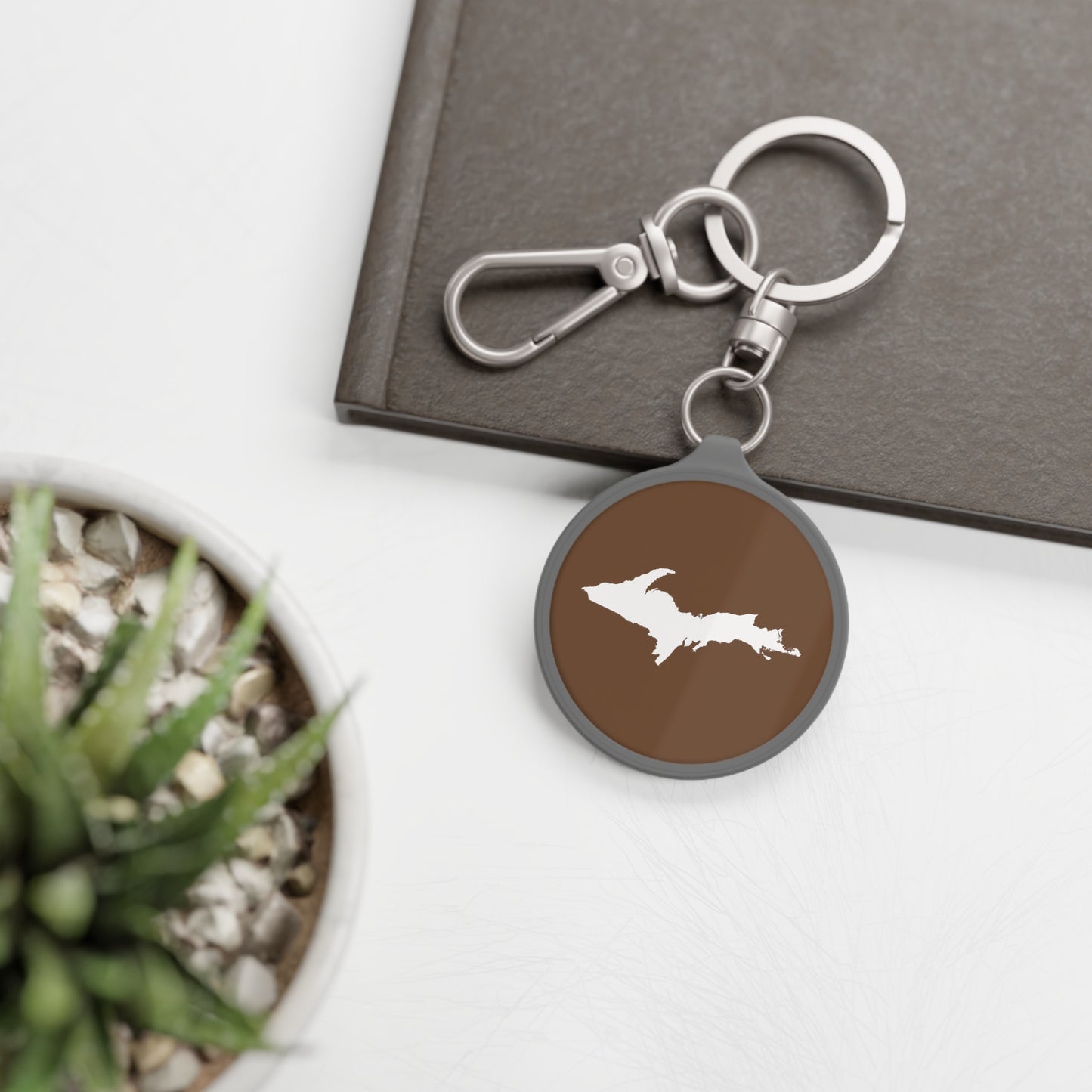 Michigan Upper Peninsula Keyring (w/ UP Outline) | Coffee Color