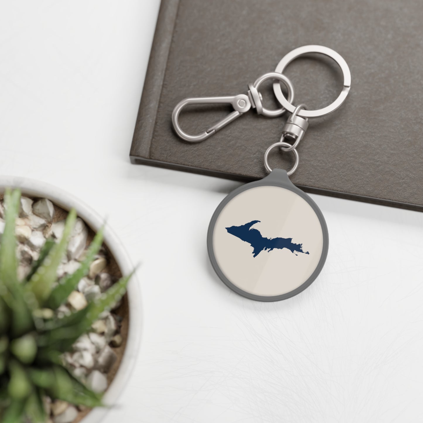 Michigan Upper Peninsula Keyring (w/ Navy UP Outline) | Canvas Color