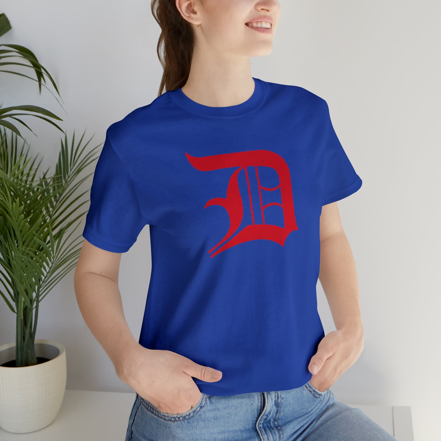 Detroit 'Old English D' T-Shirt (Aliform Red) | Unisex Standard