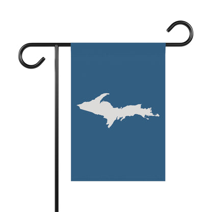 Michigan Upper Peninsula Home & Garden Flag (w/ UP Outline) | Blueberry