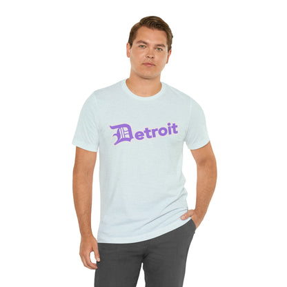 Detroit' T-Shirt (Lavender w/ Old English 'D') | Unisex Standard