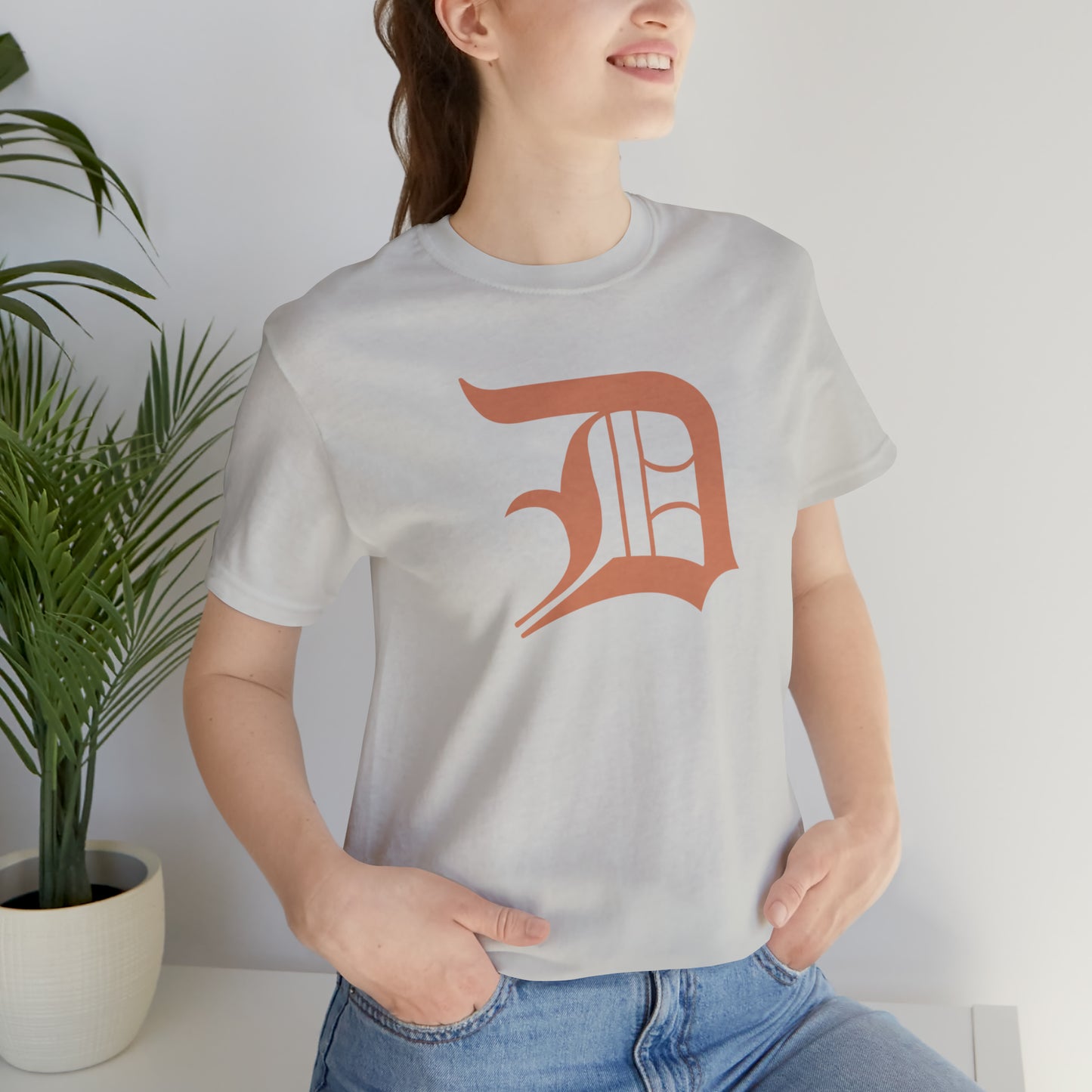 Detroit 'Old English D' T-Shirt (Copper Color) | Unisex Standard