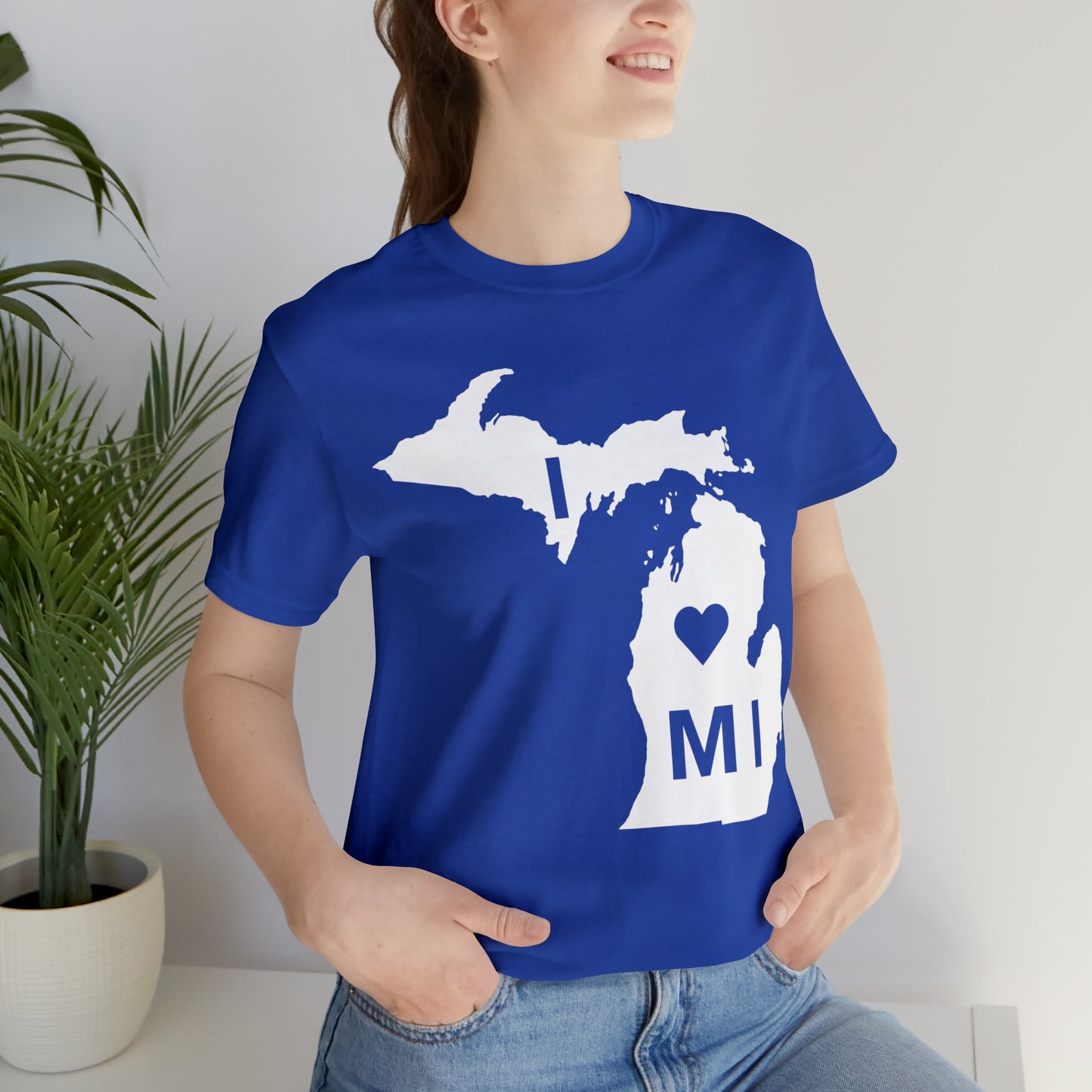 'I ❤️ MI' T-Shirt (w/ Full MI Outline) | Unisex Standard Fit