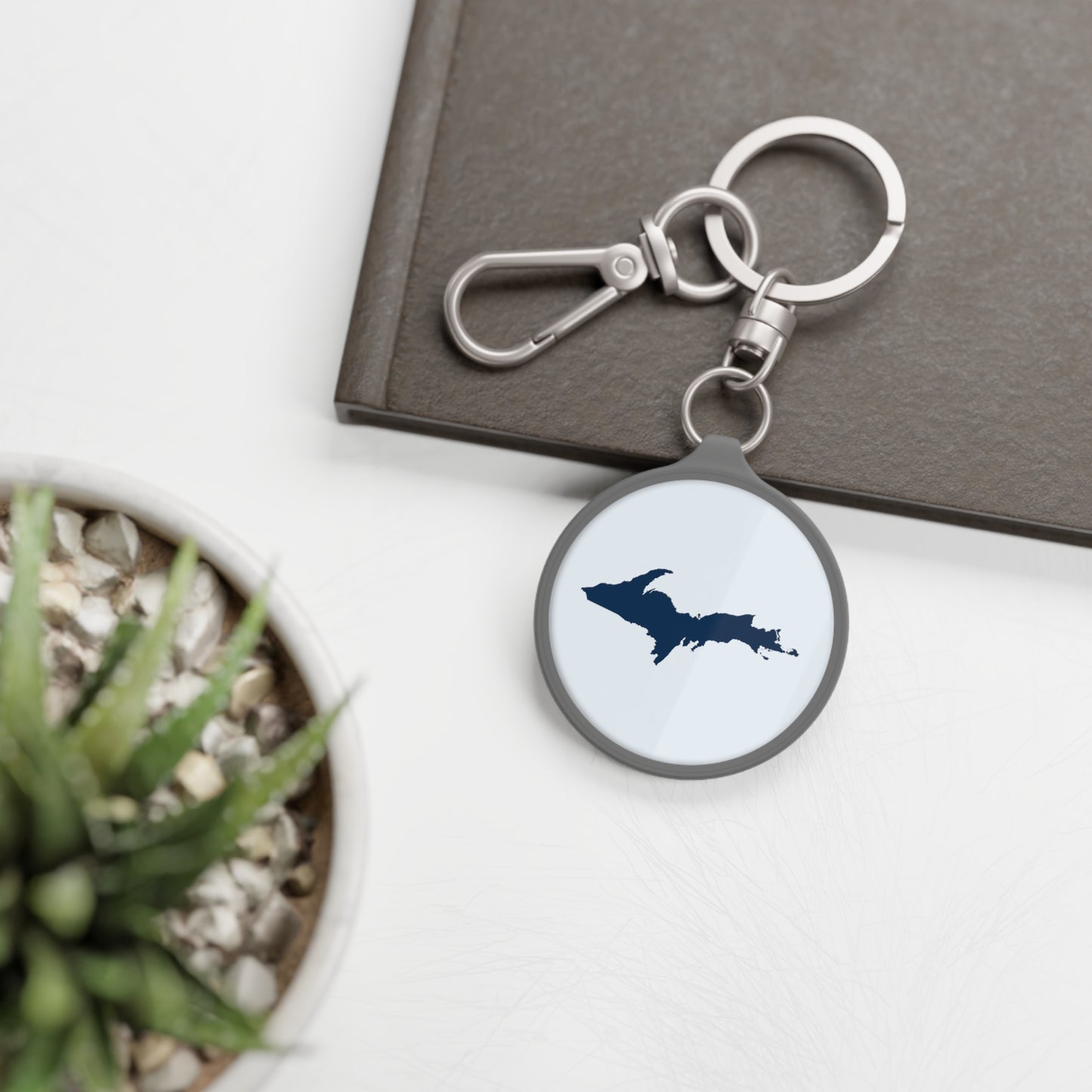 Michigan Upper Peninsula Keyring (w/ Navy UP Outline) | Gossy White