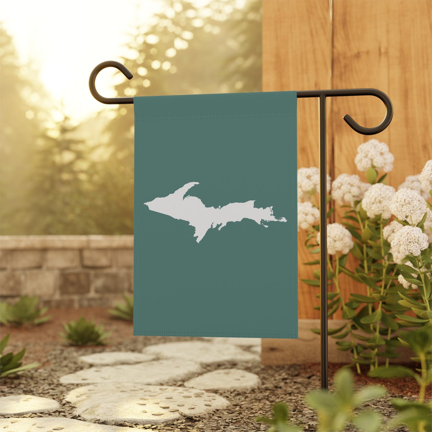 Michigan Upper Peninsula Home & Garden Flag (w/ UP Outline) | Copper Green