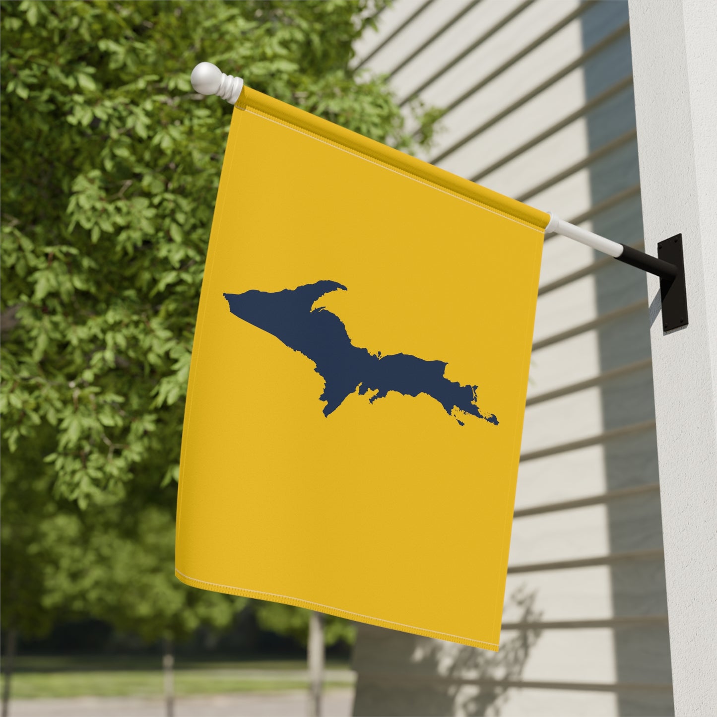 Michigan Upper Peninsula Home & Garden Flag (w/ UP Outline) | Maize