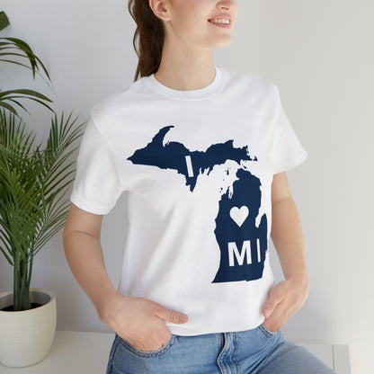 'I ❤️ MI' T-Shirt (w/ Full MI Outline) | Unisex Standard Fit