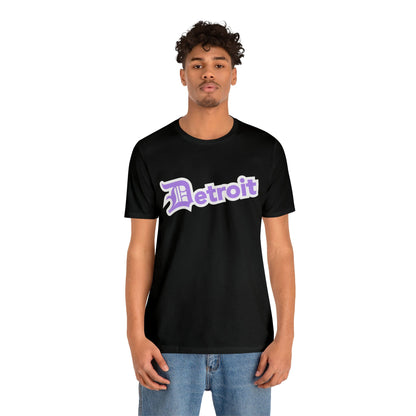 Detroit' T-Shirt (Lavender w/ Old English 'D') | Unisex Standard