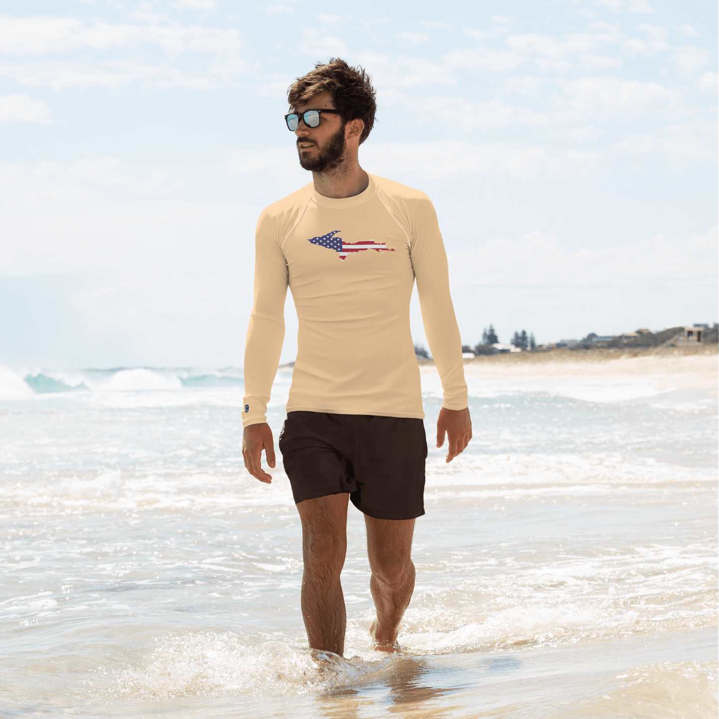 Michigan Upper Peninsula Rash Guard (w/ UP USA Flag) | Men's - Pale Apricot