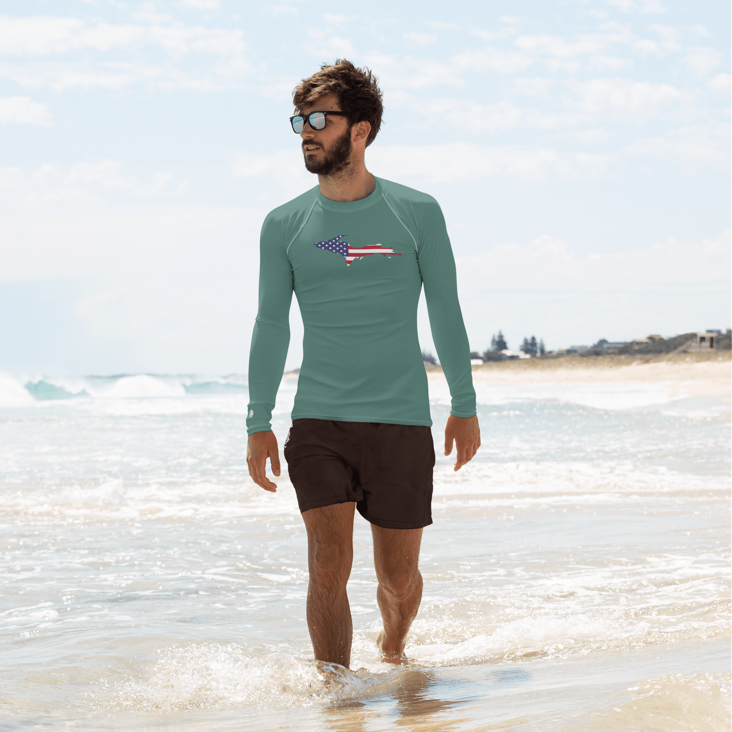 Michigan Upper Peninsula Rash Guard (w/ UP USA Flag) | Men's - Copper Green