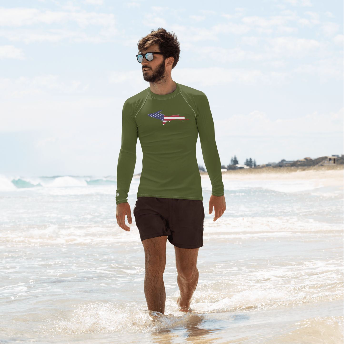 Michigan Upper Peninsula Rash Guard (w/ UP USA Flag) | Men's - Army Green