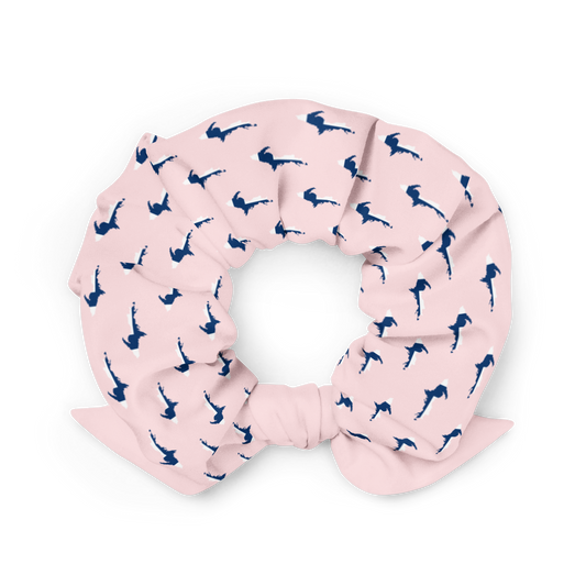 Michigan Upper Peninsula Scrunchie (w/ UP Finland Flag) | Pale Pink