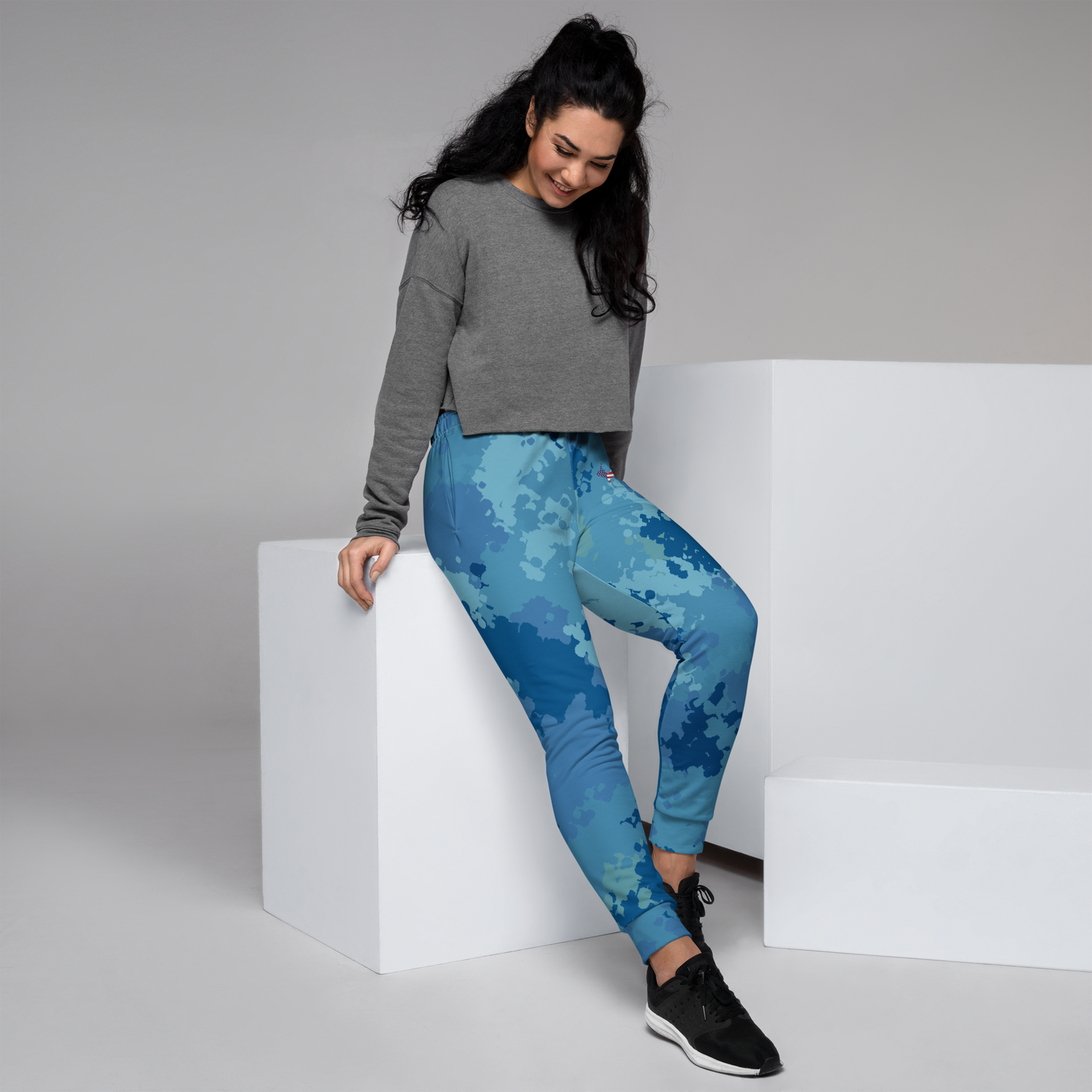 Michigan Upper Peninsula Joggers (w/ UP Outline) | Women's - Great Lakes Camo