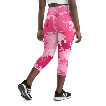 Michigan Upper Peninsula Yoga Capri Leggings (w/ UP USA Flag) | Pink Camo