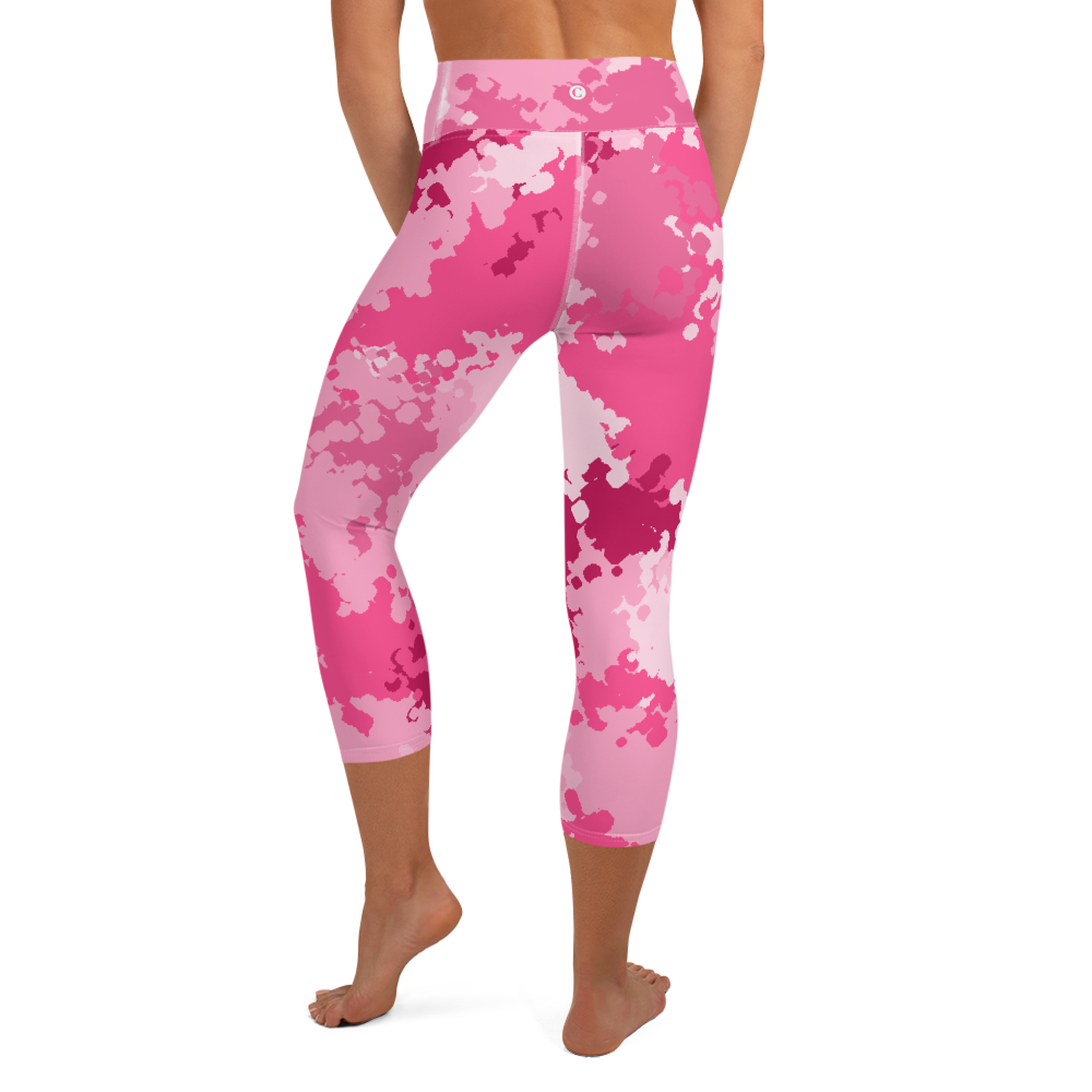 Michigan Upper Peninsula Yoga Capri Leggings (w/ UP USA Flag) | Pink Camo