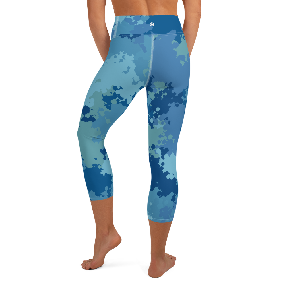 Michigan Upper Peninsula Yoga Capri Leggings (w/ UP USA Flag) | Great Lakes Camo