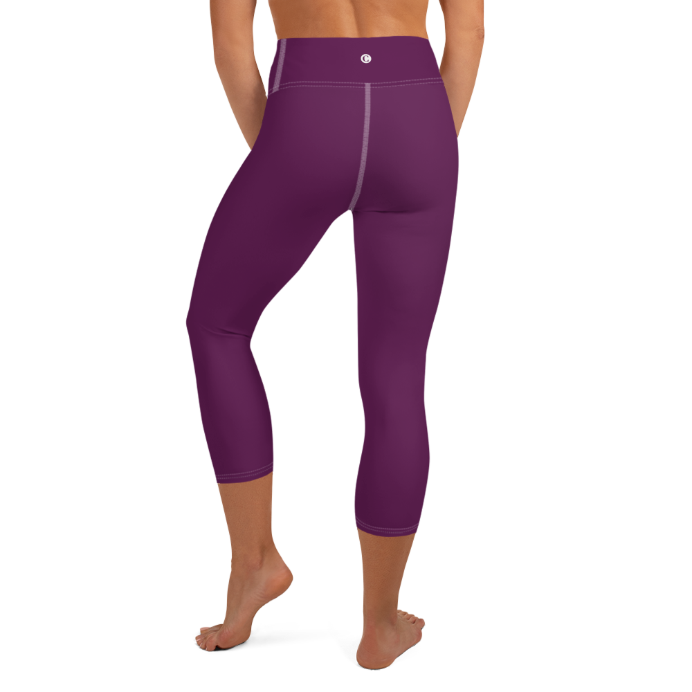 Michigan Upper Peninsula Yoga Capri Leggings (w/ UP Outline) | Tyrian Purple