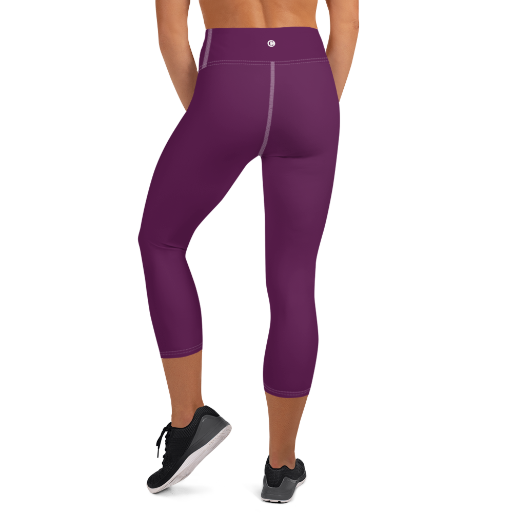 Michigan Upper Peninsula Yoga Capri Leggings (w/ UP Outline) | Tyrian Purple