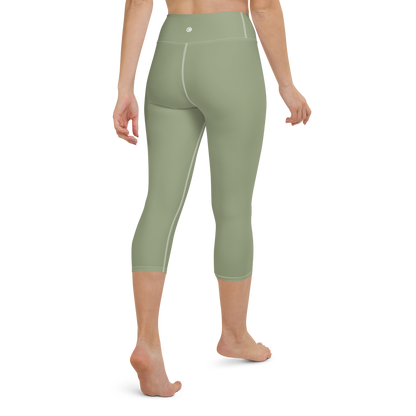 Michigan Upper Peninsula Yoga Capri Leggings (w/ UP Outline) | Beachgrass Green