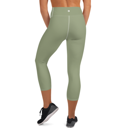 Michigan Upper Peninsula Yoga Capri Leggings (w/ UP Outline) | Beachgrass Green