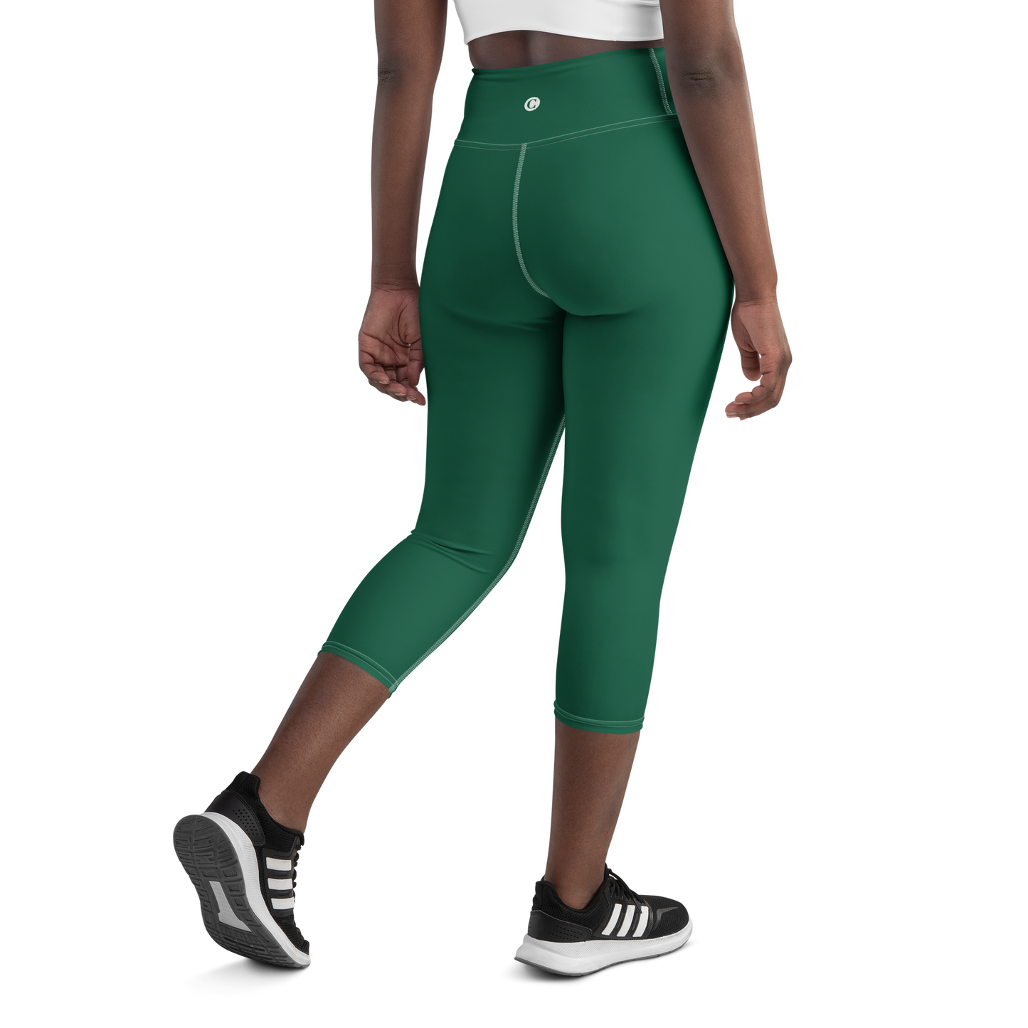 Michigan Upper Peninsula Yoga Capri Leggings (w/ UP Outline) | Superior Green