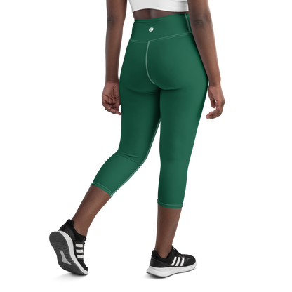 Michigan Upper Peninsula Yoga Capri Leggings (w/ UP Outline) | Superior Green