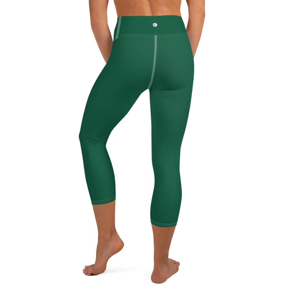 Michigan Upper Peninsula Yoga Capri Leggings (w/ UP Outline) | Superior Green