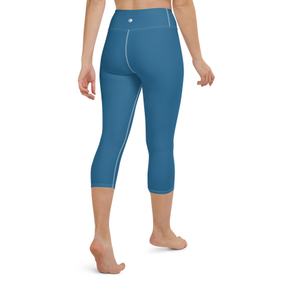 Michigan Upper Peninsula Yoga Capri Leggings (w/ UP Outline) | Blueberry