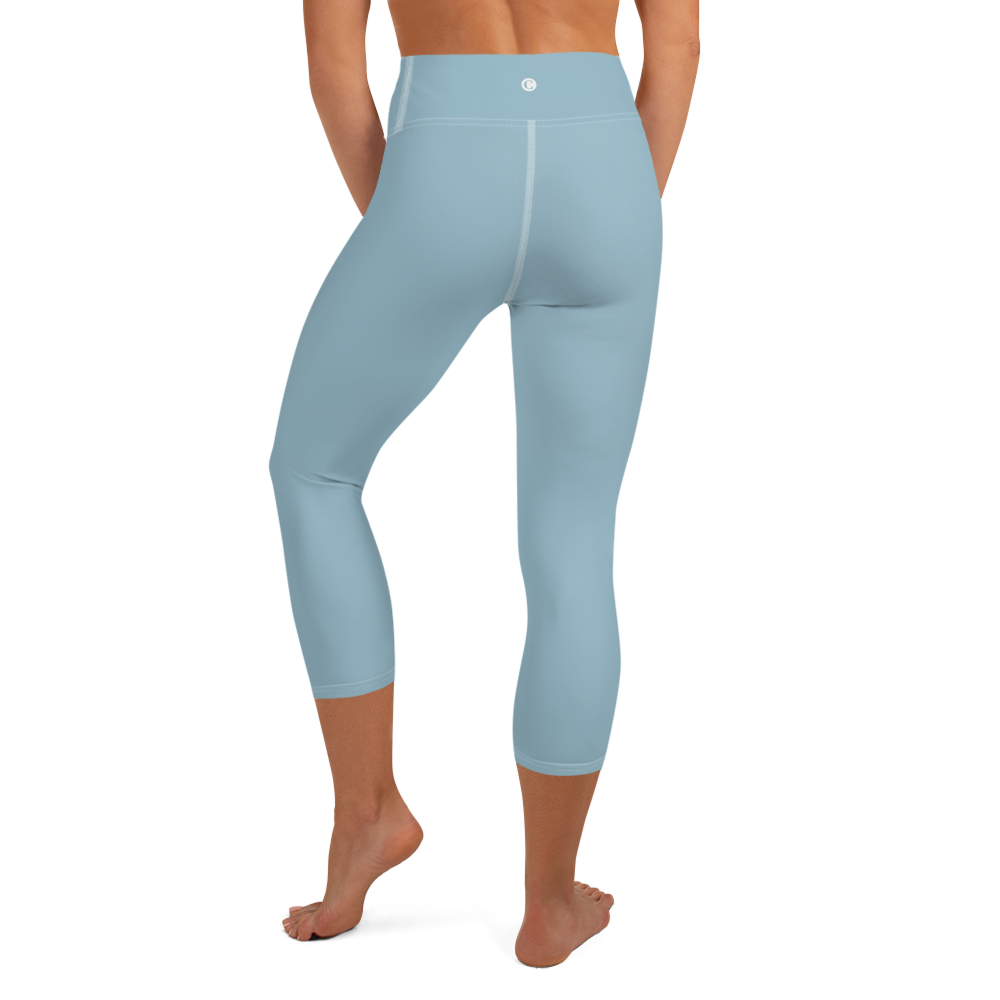 Michigan Upper Peninsula Yoga Capri Leggings (w/ UP Outline) | Opal Blue